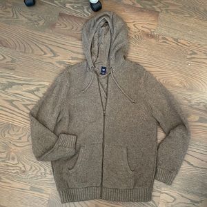 Men’s Gap zip front hooded sweater size medium